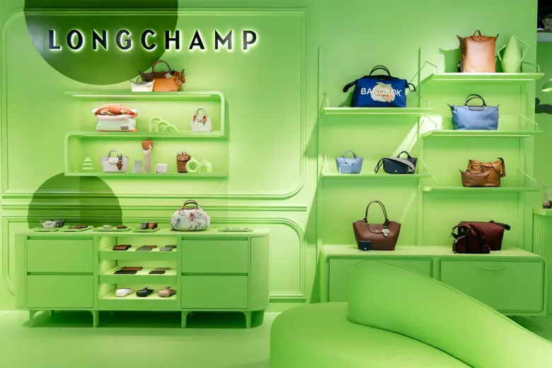 LONGCHAMP REDEFINES THE YEAR-END EXPERIENCE WITH THE GREEN POP-UP AT SONGWAT