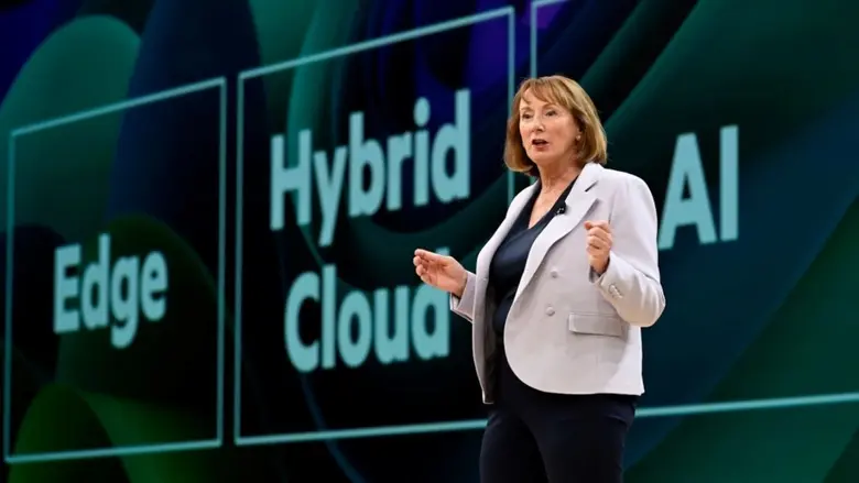 HPE ปฏิวัติอนาคตของ Hybrid Cloud ด้วยนวัตกรรมใหม่ด้านการสร้างระบบจำลองเสมือนของทรัพยากรคอมพิวเตอร์ (Virtualization), ความปลอดภัย และ AI