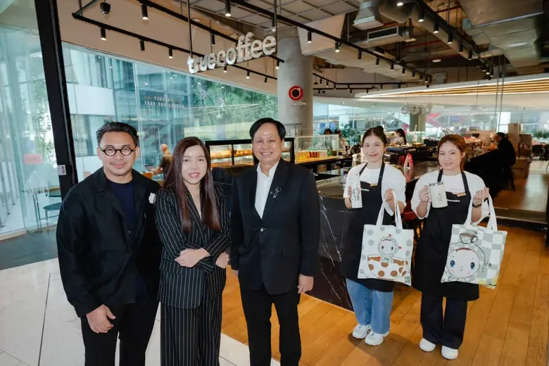 ทรูคอฟฟี่ x ครูปาน เปิดคอลเลกชัน "Art of Coffee, Art of Giving" เปลี่ยนทุกชิ้นงานศิลป์เป็นพลังการให้ ร่วมส่งต่อโอกาสให้มูลนิธิออทิสติกไทย ผ่าน "ศิลปะแห่งกาแฟ ที่ส่งต่อพลังแห่งการให้ได้ทุกวัน"