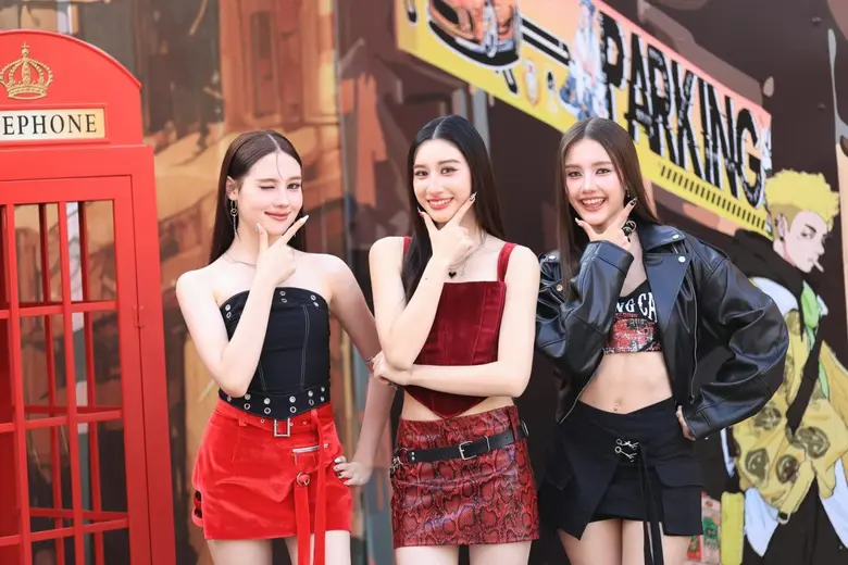 "ลิซ่า อลิซา" ขึ้นแท่นนางเอกโกอินเตอร์ ปังไกลแดนมังกร! บท "สาวไทยข้ามภพ" สร้างไวรัลเขย่าโซเชียล