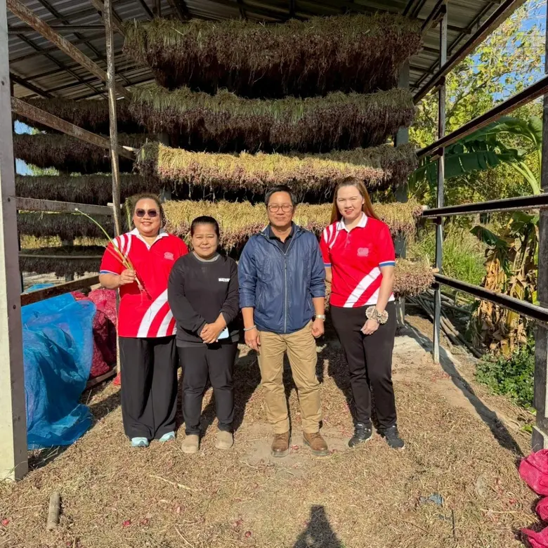 โก โฮลเซลล์ จับมือกรมการค้าภายใน รับซื้อหอมแดง จ.ศรีสะเกษ ช่วยเกษตรกรแนวชายแดนมีรายได้มั่นคง บรรเทาปัญหาผลผลิตล้นตลาด