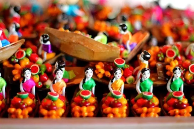 กรมทรัพย์สินทางปัญญา ยกระดับคุณค่างานศิลป์จากดินเหนียวขึ้นทะเบียน GI "ตุ๊กตาชาววังบ้านบางเสด็จ"