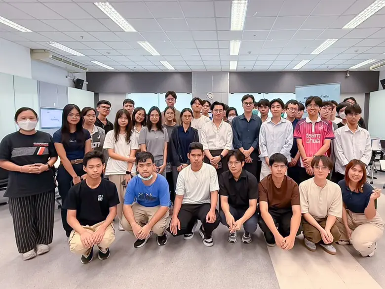 efin Group ถ่ายทอดองค์ความรู้ตลาดทุนยุค Data &amp; AI ผ่าน efin.finance ภายใต้แนวคิด "From Data to Decision" ให้แก่นิสิตและคณาจารย์จุฬาฯ