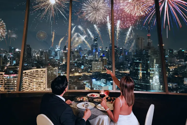 Experience an ICONIC Valentine's Night with Spectacular Fireworks at Millennium Hilton Bangkok