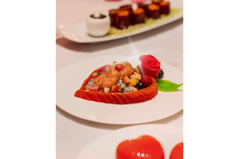 ร่วมเฉลิมฉลองวันวาเลนไทน์สุดโรแมนติก ด้วยค่ำคืนสุดพิเศษแห่งความรัก ที่ห้องอาหารซาวิโอ โรงแรม ชาเทรียม แกรนด์ กรุงเทพ ฯ