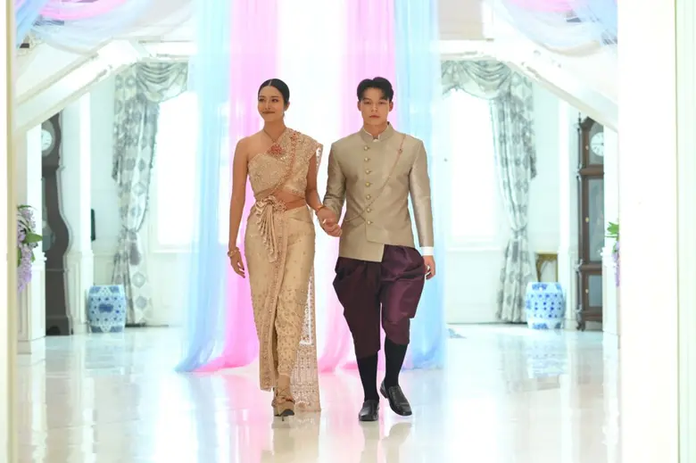 สะเทือนวาเลนไทน์! "นฤมิตไพรด์" ยึดนนทบุรีจดทะเบียนสมรสเท่าเทียม ปี2 สะบัดธงสีรุ้ง ประกาศศักดา ดันไทยสู่ World Pride Destination