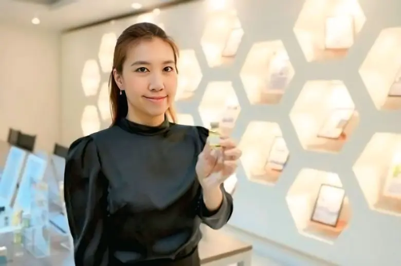 Silklife นวัตกรรมนักวิจัยจุฬาฯ ยกระดับไหมไทย จากงานฝีมือสู่วัสดุการแพทย์ระดับสากล