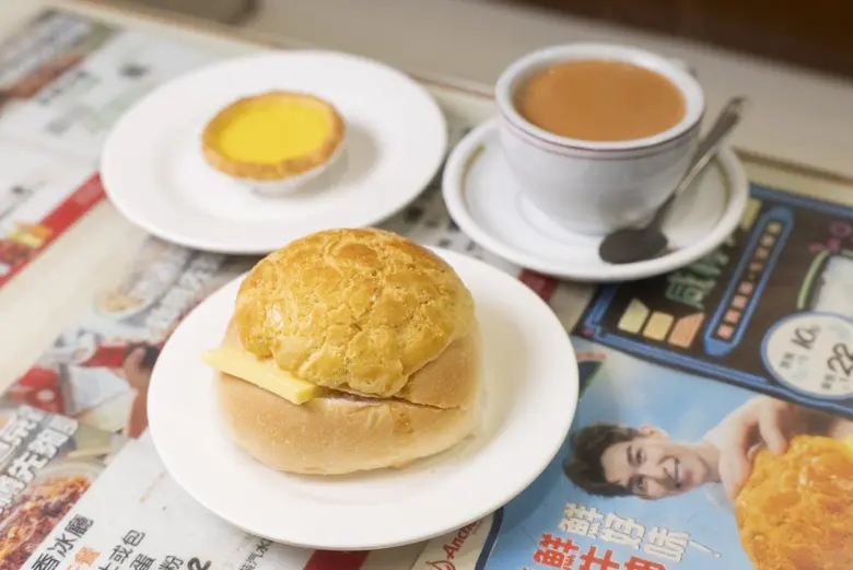 2026 เที่ยว 'ฮ่องกง' แบบไม่ยืนงงในดงร้านอาหาร โหลดฟรี! "Taste Hong Kong" ไกด์บุ๊คมัดรวม 250 ร้านดังร้านลับทั่วฮ่องกง ปักหมุดโดย 50 มาสเตอร์เชฟ กูรูตัวจริงในวงการอาหาร