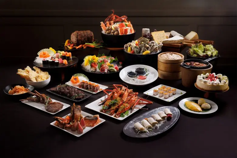 Dive Deep into the Premium Seafood Dinner Buffet at InterContinental Bangkok