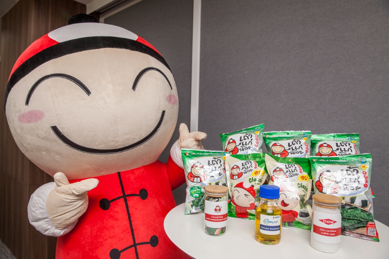 เถ้าแก่น้อย ขับเคลื่อนนำร่องนโยบายความยั่งยืน ผนึกพันธมิตร SCGC และ Dow ชูนวัตกรรมซองสาหร่าย! ใช้เทคโนโลยีรีไซเคิลขั้นสูง คืนชีวิตขยะพลาสติก