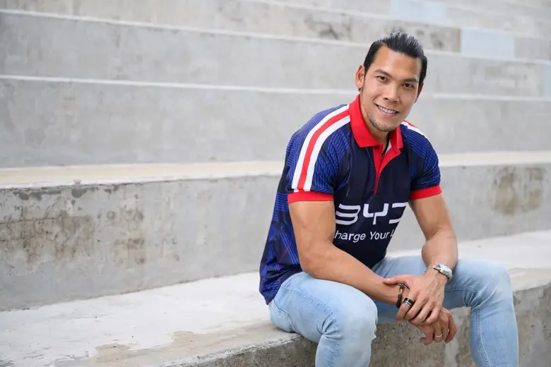 "ตอง" - กวินทร์ ธรรมสัจจานันท์ จากตำนานผู้รักษาประตู สู่บทบาทครูผู้สร้างคน