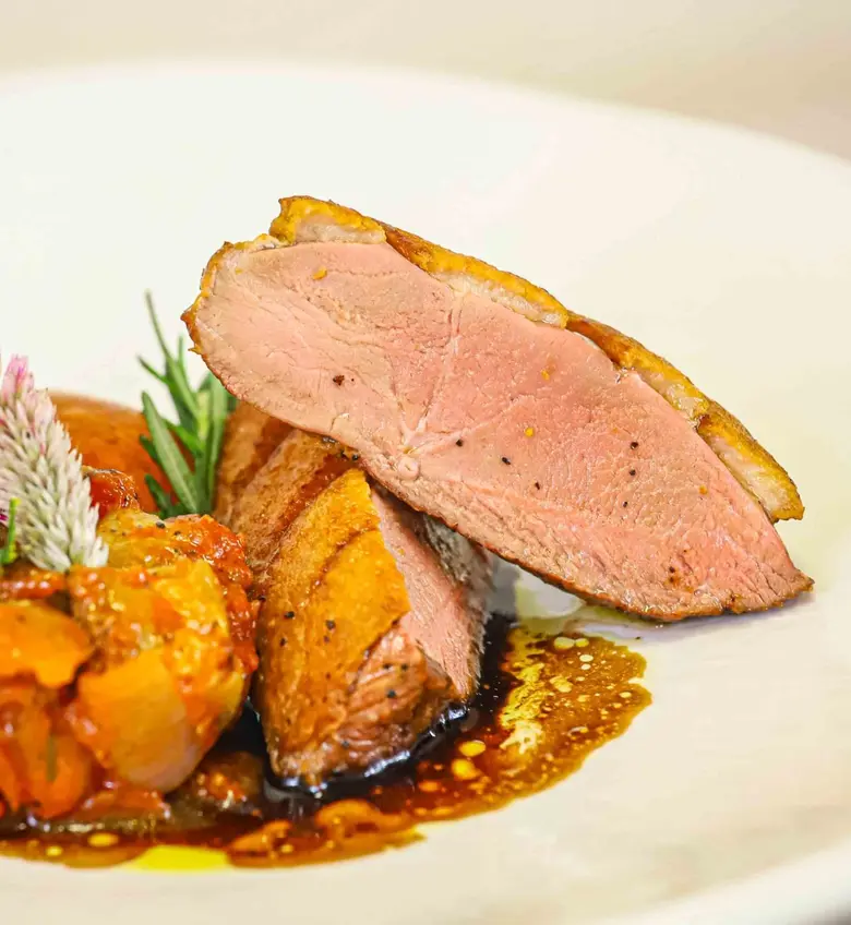 ห้องอาหารบลู สกาย เปิดตัวโปรโมชันอาหารฝรั่งเศสสไตล์โพรวองซ์ "The Taste of Provence Garden" ต้อนรับฤดูใบไม้ผลิ