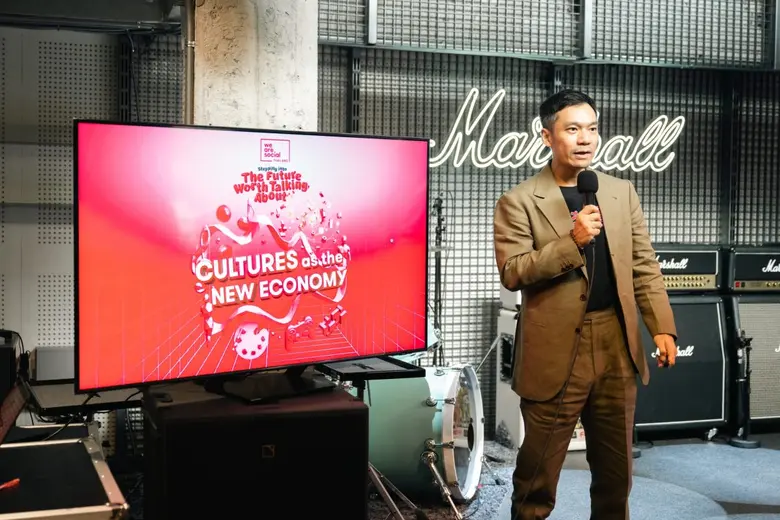 "Broadcast is no longer enough." หมดยุคที่แบรนด์จ่ายเงินมหาศาลเพื่อ Reach แต่อยู่ใน 'ใจ' ของคอมมูนิตี้ไม่ได้จริง We Are Social กาง Playbook ปี 2026 ประกาศยุคแห่ง 'Intimacy Economy' ด้วย Cultural Power Loop