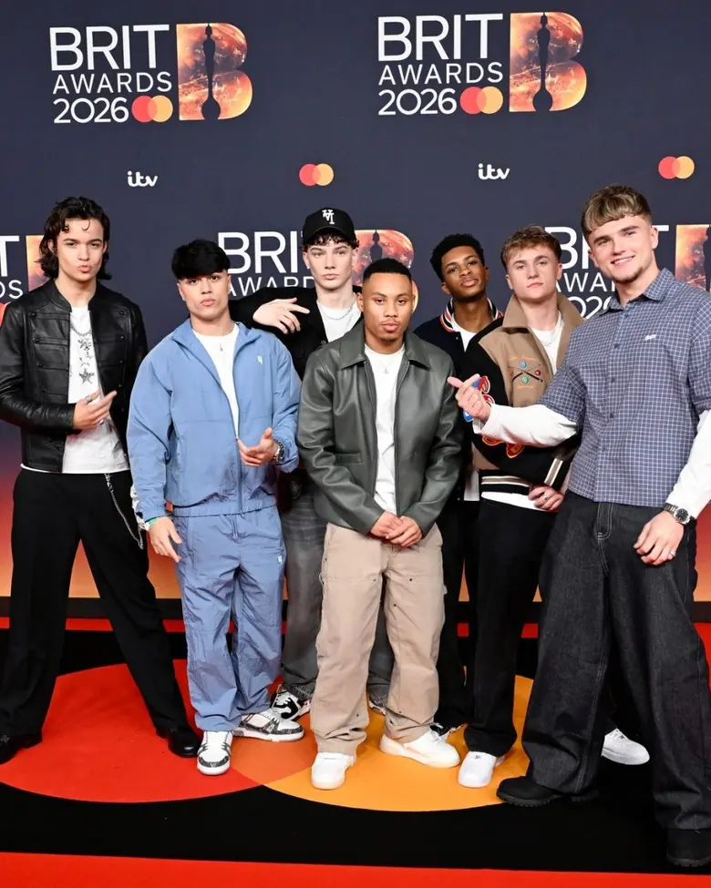 Olivia Dean, Lola Young, Sam Fender, Dave นำทีมศิลปิน Universal Music Group คว้ารางวัลใหญ่งานประกาศรางวัล BRITs 2026 สุดยิ่งใหญ่ของอังกฤษ