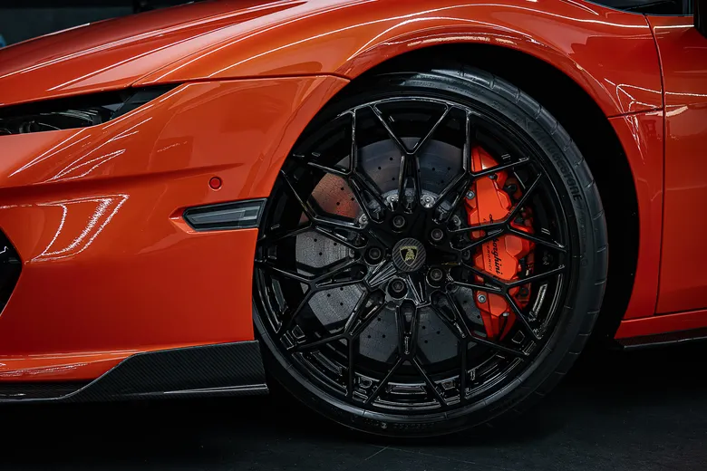 Bridgestone and Automobili Lamborghini Strengthen Their Partnership, Offering an Exclusive Driving Experience for "Lamborghini Temerario" Customers