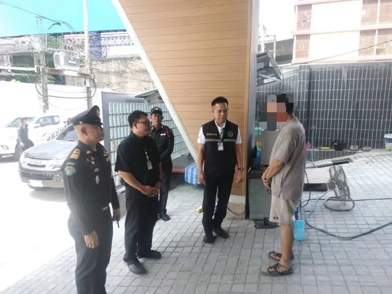 เขตราชเทวีลงพื้นที่ตรวจสอบการใช้อาคารให้เป็นไปตามกฎหมายฯ ที่กำหนด เพื่อความปลอดภัยของประชาชน