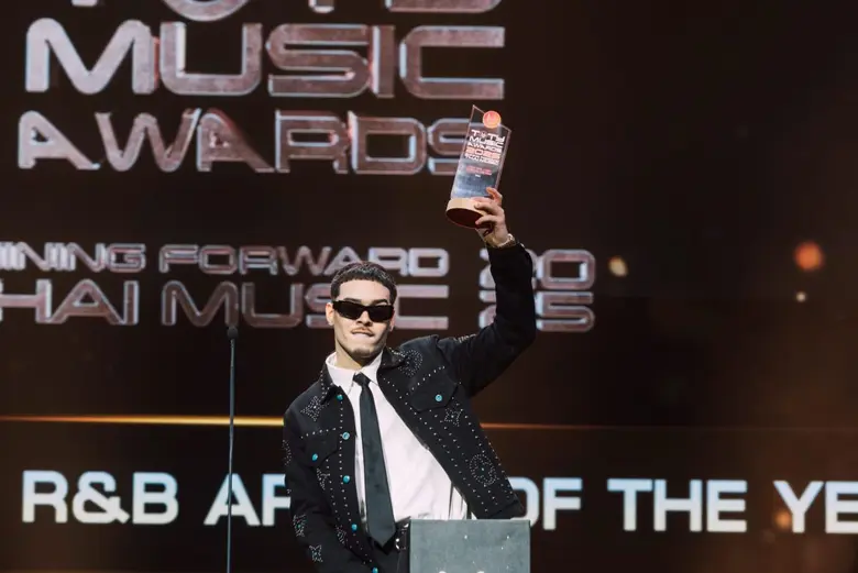 Tobii สุดปัง! รับรางวัล Best Soul / R&B Artist of the Year จากเวที TOTY MUSIC AWARDS 2025