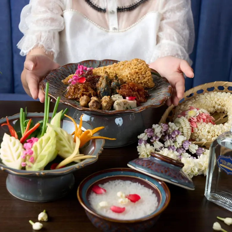 Thonglor Authentic Thai Cuisine-Halal Unveils "Authentic Khao Chae 2026" with 100% Halal Certification - A Refreshing Traditional Summer Delicacy and Premium Tiffin Gift Set