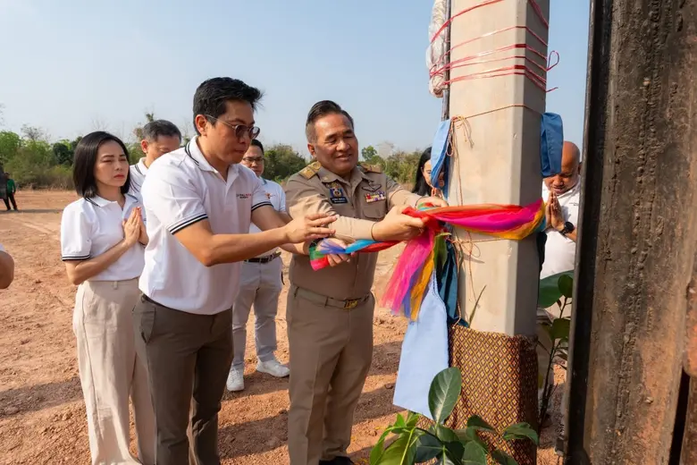 โรบินสันไลฟ์สไตล์ ในเครือเซ็นทรัล รีเทล จัดพิธีเชิญเสาเอก "โรบินสันไลฟ์สไตล์ หนองคาย" เดินหน้าพัฒนาแลนด์มาร์กใหม่ มูลค่ากว่า 1,200 ล้านบาท