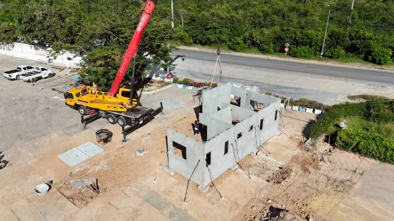 พีดีเฮ้าส์รับมือวิกฤตเศรษฐกิจโลกปัดฝุ่นแบรนด์ลูก "เอคิวโฮม" บุกตลาดต่างจังหวัด ชูนวัตกรรมบ้านชั้นเดียว 2 ล.เสร็จไวใน 4 เดือน
