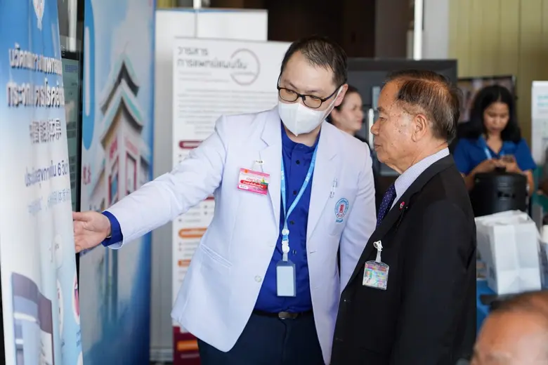 คลินิกการแพทย์แผนจีนหัวเฉียว ร่วม "มหกรรมส่งเสริมสุขภาพ" ณ รัฐสภา