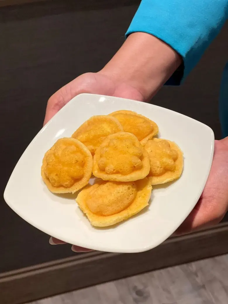 อร่อยรับสงกรานต์! บางกอกแอร์เวย์ส เสิร์ฟขนมพื้นบ้านภูเก็ตสุดพิเศษ "ขนมบูหลู" ณ ห้องรับรองผู้โดยสาร ท่าอากาศยานภูเก็ต ตลอดเดือนเมษายนนี้