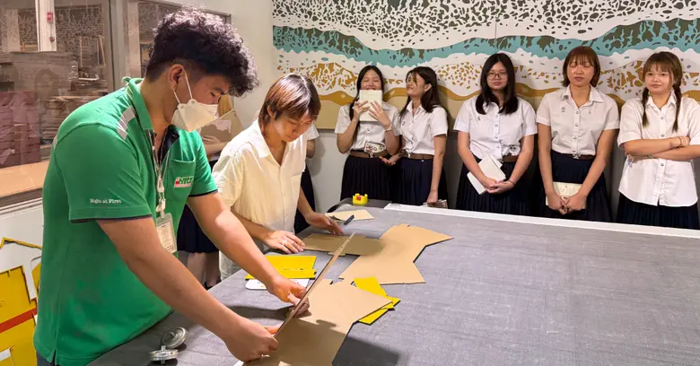 อินเตอร์ไฟเบอร์ คอนเทนเนอร์ เปิดโรงงานต้อนรับนิสิตจุฬาฯ เรียนรู้กระบวนการผลิตบรรจุภัณฑ์กระดาษลูกฟูก ตั้งแต่ต้นน้ำถึงปลายน้ำ พร้อมแนวคิด Design for Manufacturing