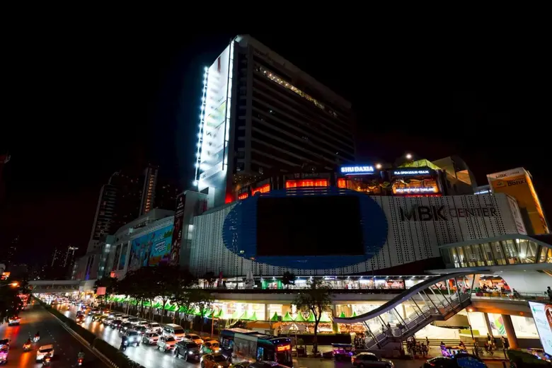 MBK ผนึกกำลังบริษัทในเครือ ปิดไฟลดโลกร้อน "60+ Earth Hour 2026" ประหยัดพลังงาน-คืนลมหายใจให้โลกเทียบเท่าการปลูกต้นไม้ 70 ต้น