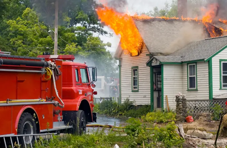 5 เช็กลิสต์ก่อนซื้อประกันอัคคีภัย เลือกอย่างไรให้ตอบโจทย์และคุ้มค่า