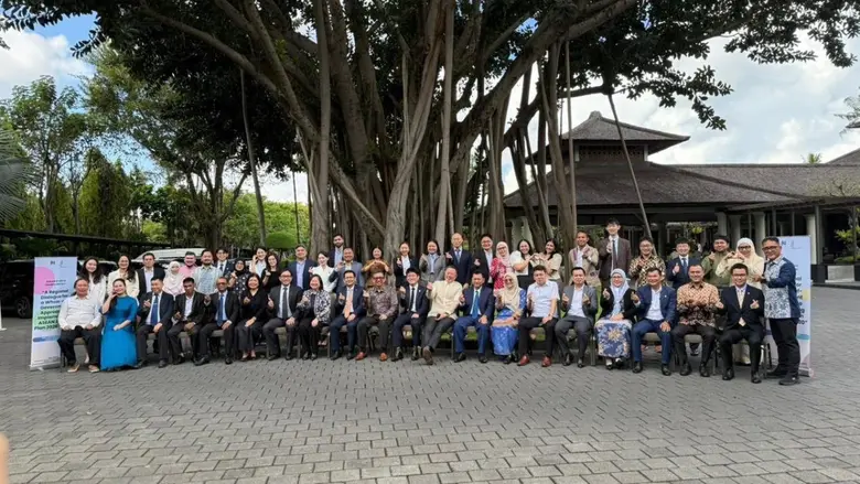 "อาเซียน" ระดมหัวหน้าสำนักงานทรัพย์สินทางปัญญา เดินเกมรุก ปรับกลยุทธ์ขับเคลื่อนองค์กร รับมือความท้าทายโลก 5 - 10 ปีข้างหน้าพร้อมเร่งเครื่องขยับอันดับ GII เสริมแกร่งนวัตกรรมในภูมิภาค