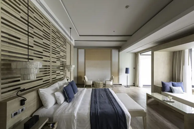 Coastal Cave Escape Package ท่องเที่ยวถ้ำสวย พร้อมพักผ่อนในพูลสวีตสุดหรู ริมทะเลหัวหิน ณ โรงแรมเคปนิทรา หัวหิน