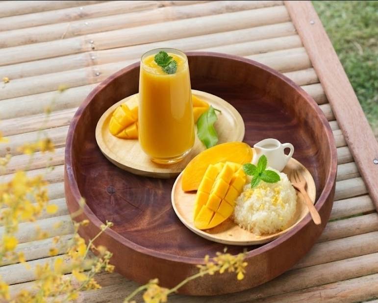 ชูของดี GI อีสาน "มะม่วงน้ำดอกไม้สีทองบ้านแฮดขอนแก่น" ร่วมเสิร์ฟความหวานในงานแต่ง 'ณเดชน์-ญาญ่า' สะท้อนศักยภาพวัตถุดิบ GI สู่เมนูร่วมสมัยได้อย่างลงตัว