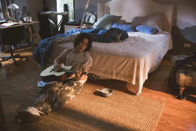 "รักให้เธอได้รู้ (Proof.)" เพลงที่ถ่ายทอดมุมมองอ่อนโยนของ PUN จากอีพี While I'm Away ของฝากดูต่างหน้า ในวันที่ความรักยังสวยงาม