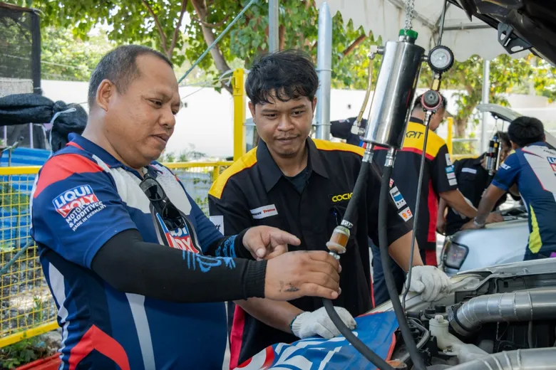 COCKPIT x LIQUI MOLY Launch "Love Your Car, Save Your World" with Free Injector Cleaning for Police Vehicles in Chonburi