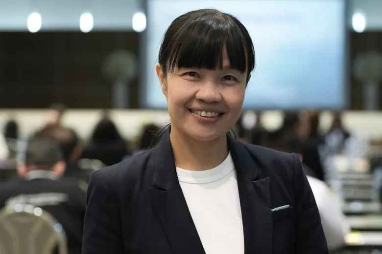 เนติบัณฑิตยสภาผนึกไทยพีบีเอส "ติดอาวุธทางกฎหมาย" ให้ "ทนายอาสา" ฉีดวัคซีนให้สังคม