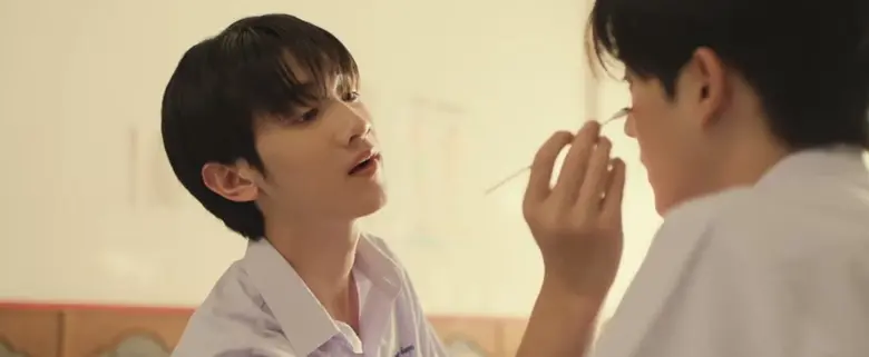 อดเท่! "แอลม่อน-โปรเกรส" ถูกเพื่อนๆ ตั้งฉายาใหม่ให้สุดครีเอทีฟ ในซีรีส์ "ต้นส้มอยู่บ้านเขา แต่ผลส้มหล่นมาบ้านเราตลอดเลย When Oranges Fall"