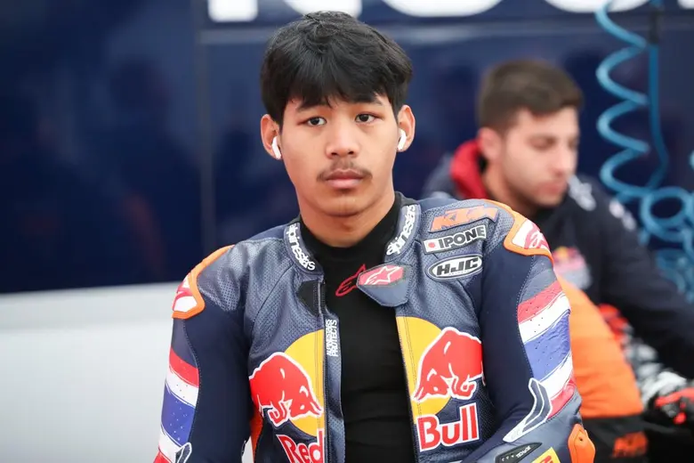 "ไม้คิว-เกียรติศักดิ์" คว้าท็อป 7 ลุ้นโพเดียม รายการ เรดบูล โมโตจีพี รุกกีส์ คัพ มูเจลโล ราวด์ 2026