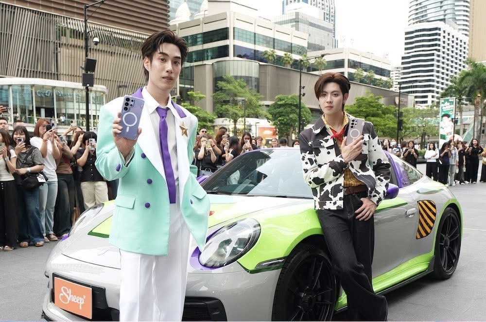 เติ้ล-เฟิร์สวัน ขับ Sport Car ธีม Buzz Lightyear เปิดตัวเคสคอลเลคชั่น TOY STORY 5 SHEEP เปิดพื้นที่รวมพลแฟนคลับสร้างโมเม้นต์สุดพิเศษ ในงาน SHEEP 555