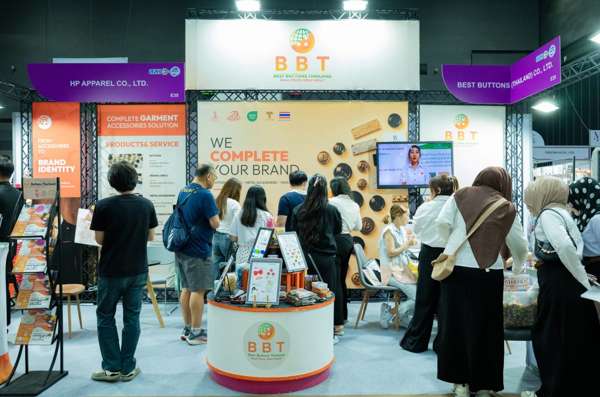 พาส่อง 6 พิกัดนวัตกรรมผ้าและโซลูชันสุดกรีนที่งาน GFT 2026 สวย รักษ์โลก แถมไฮเทคขั้นสุด จนสายแฟชั่นและเทรนด์ดี้ต้องรีบพุ่งตัวมาเช็กอิน
