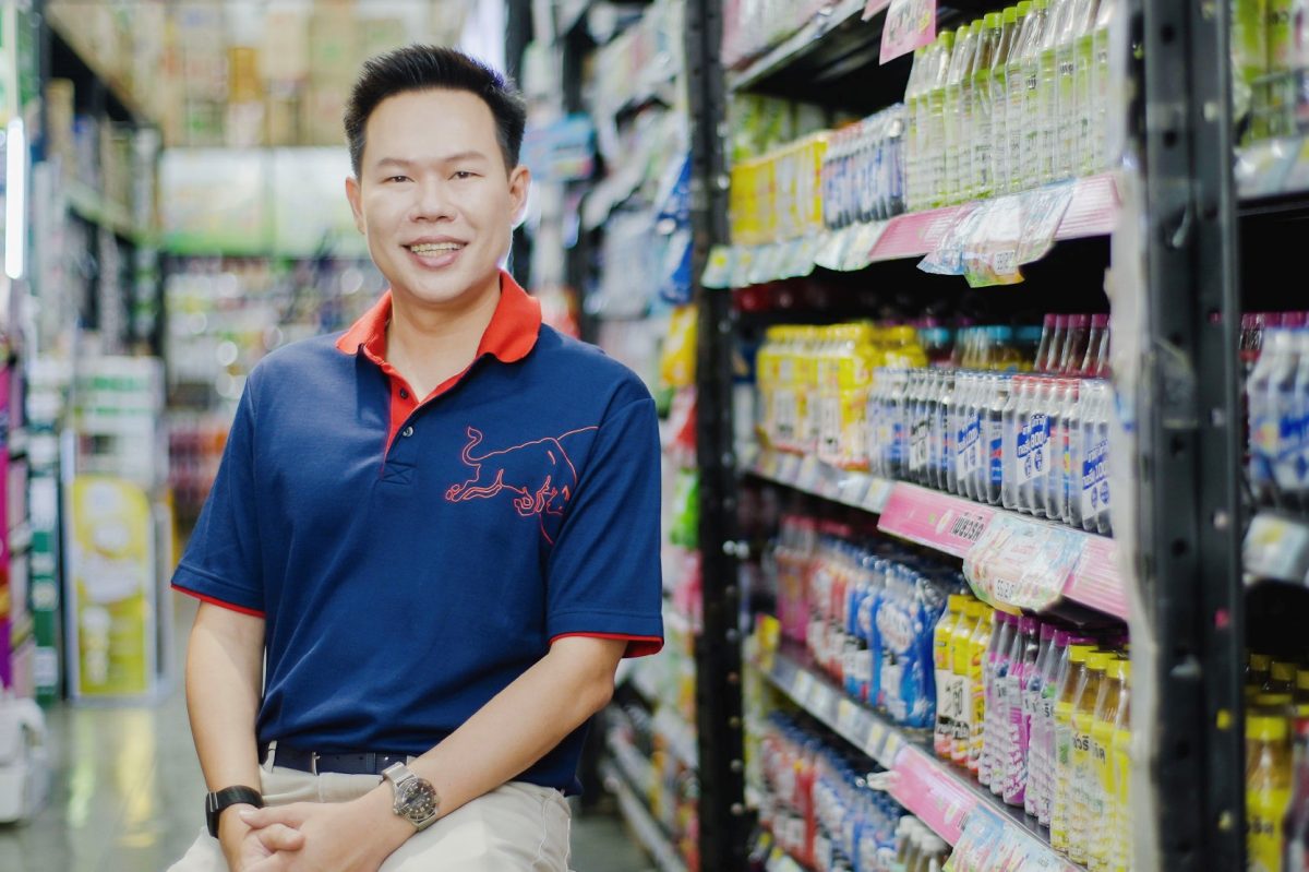 "ถ้าไม่เปลี่ยน เราก็ตาย" 3 บทเรียนธุรกิจของ "ร้านค้าปลีกยุคใหม่ในจังหวัดพิจิตร"