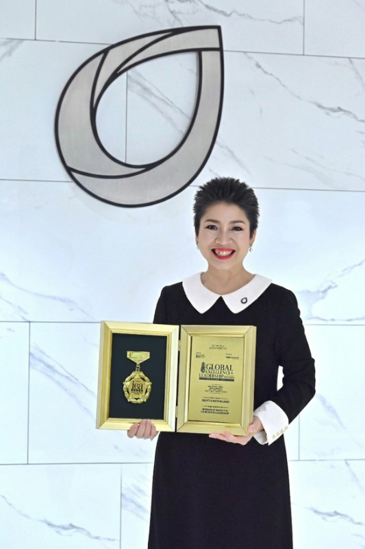 ผู้บริหารบางจากฯ คว้ารางวัล Woman of Impact in Corporate Leadership จากเวที Global Excellence & Leadership Awards 2026 ที่ประเทศสิงคโปร์