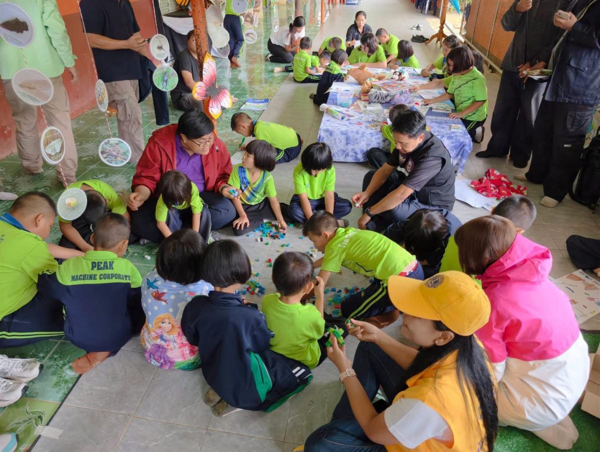 UP Mobilizes Student Volunteers to Bring Educational Opportunities and Happiness to Chiang Muan