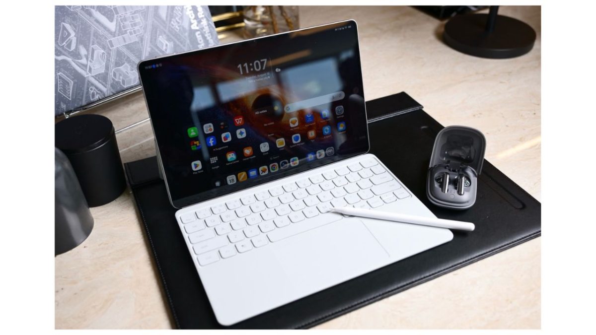 ขายแล้ววันนี้! HONOR MagicPad4 แท็บเล็ตเรือธงบางเบา ราคา 29,999 บาท ขับเคลื่อนด้วย Snapdragon 8 Gen 5 พร้อมประสบการณ์ AI และการทำงานระดับ PC