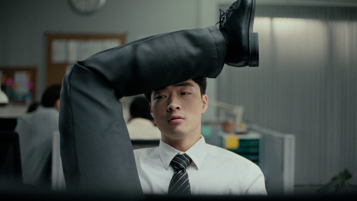 พรอมิส (PROMISE) ฉีกแนวโฆษณาใหม่ชุด "คิดไม่ตก" ใช้ Visual สุดล้ำสะท้อน Insight คนทำงาน พร้อมแก้ทุกปัญหาการเงินด้วยการอนุมัติไวใน 1 ชั่วโมง*