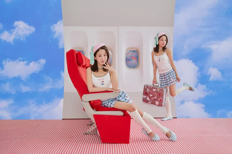 SABINA ผนึก Sanrio เปิดโหมดคิวท์กับคอลเลคชั่นพิเศษ Hello Kitty จัดเต็มไอเทมสำหรับการเดินทาง มั่นใจสร้างสีสัน กระตุ้นตลาดครึ่งปีหลัง