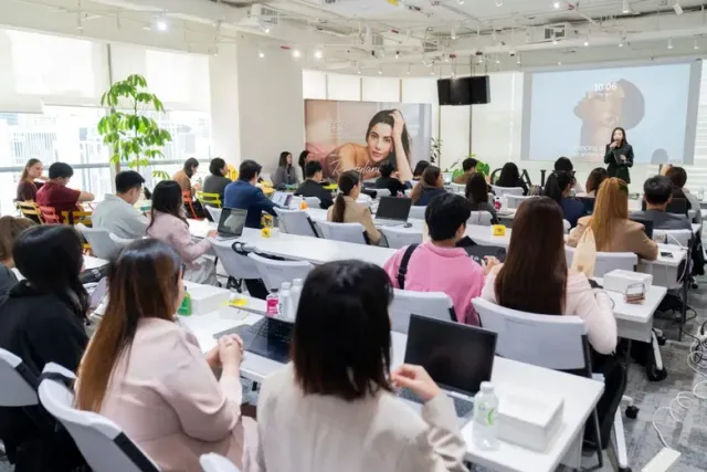 Say Goodbye to One-Size-Fits-All Aesthetics Galderma and LINE for Business Co-host GAIN BUSINESS Workshop to Equip Clinics with MarTech and Data Capabilities, Driving the Shift to Personalized Aesthetics