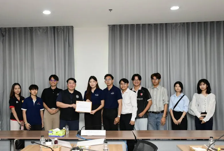 มธ. ดัน 'เยาวชน' ขับเคลื่อนสังคม หนุน 'อมธ.' ร่วมแก้ปัญหา ปิดจบจุดเสี่ยงอุบัติเหตุ 'ถนนเชียงราก'