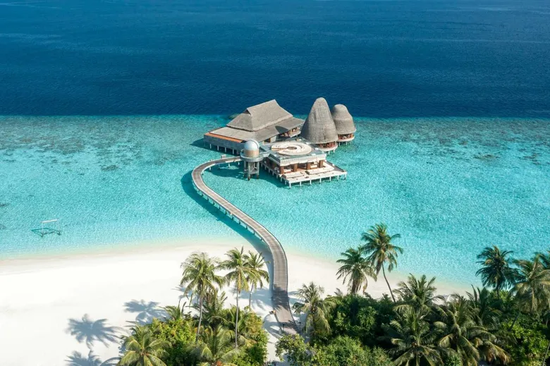 Anantara Marks International Astronomy Day by Spotlighting the Guardians of the Maldivian Night