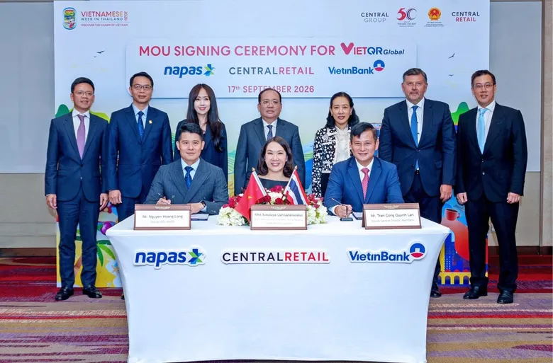 เซ็นทรัล รีเทล จับมือ NAPAS และ VietinBank เดินหน้าส่งเสริมระบบชำระเงินดิจิทัลในไทย-เวียดนาม