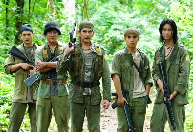 ช่อง 3 เปิดตัวละครฟอร์มยักษ์ส่งท้ายปี "เก็บแผ่นดิน" "ภณ-ไอซ์-อุ้ม-อเล็กซ์-ออม" นำทีมต่อสู้เพื่อแผ่นดินเกิด พร้อมลงจอ 22 ตุลาคมนี้!